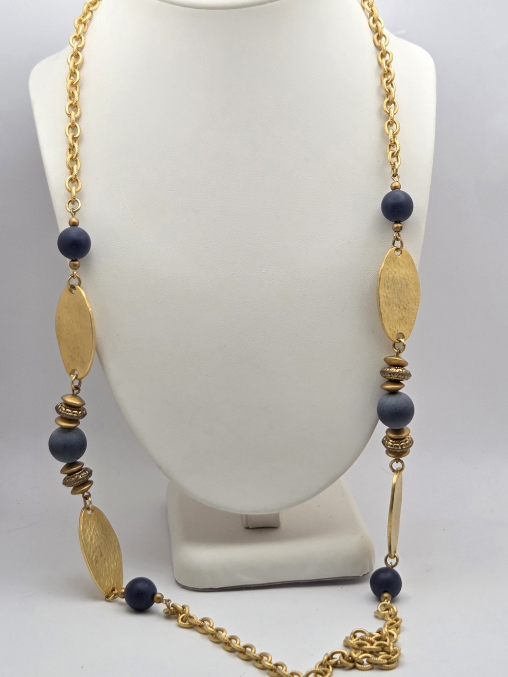 Gold Tone & Matte Blue Bead Hammered Link Long Station Necklace 34 Inch